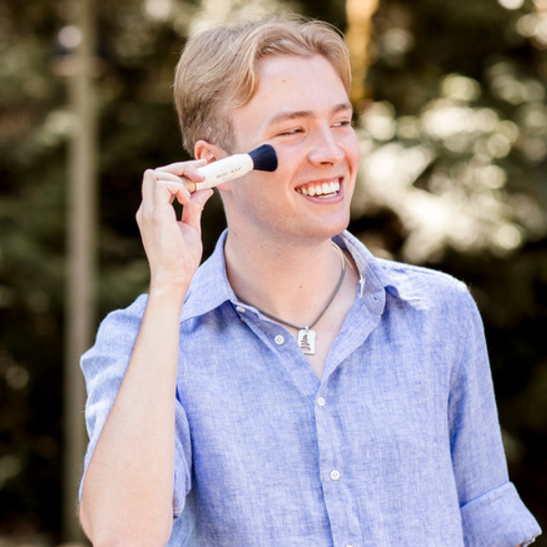 Brush On Block SPF 50 Translucent Mineral Powder Sunscreen additional view mineral sunscreen brush applicator